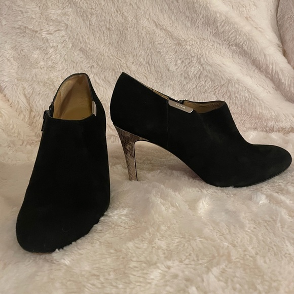 Coach black suede snake skin booties - Picture 2 of 10
